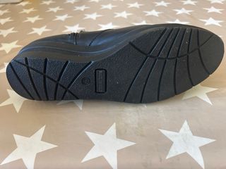 Botines piel con cuña marca IMAC T40