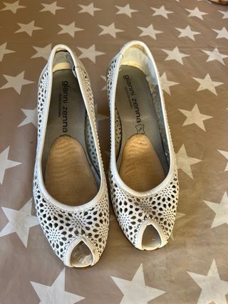 Sandalia blanca tacón T39