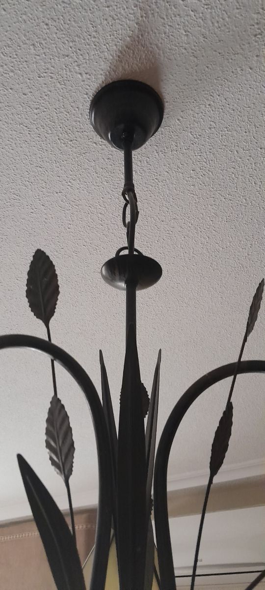 Lámpara rústica de forja y otra de regalo