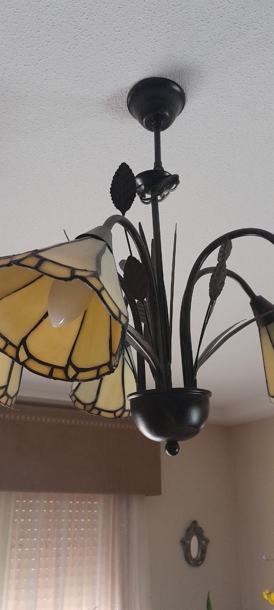 Lámpara rústica de forja y otra de regalo