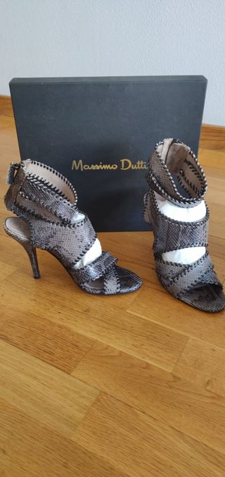 Sandalias tacón fiesta.