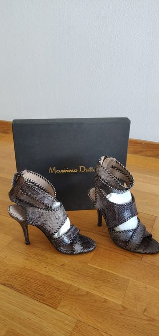 Sandalias tacón fiesta.