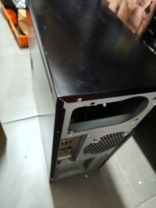 Caja Torre CPU
