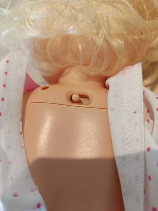Muñeca plástico duro