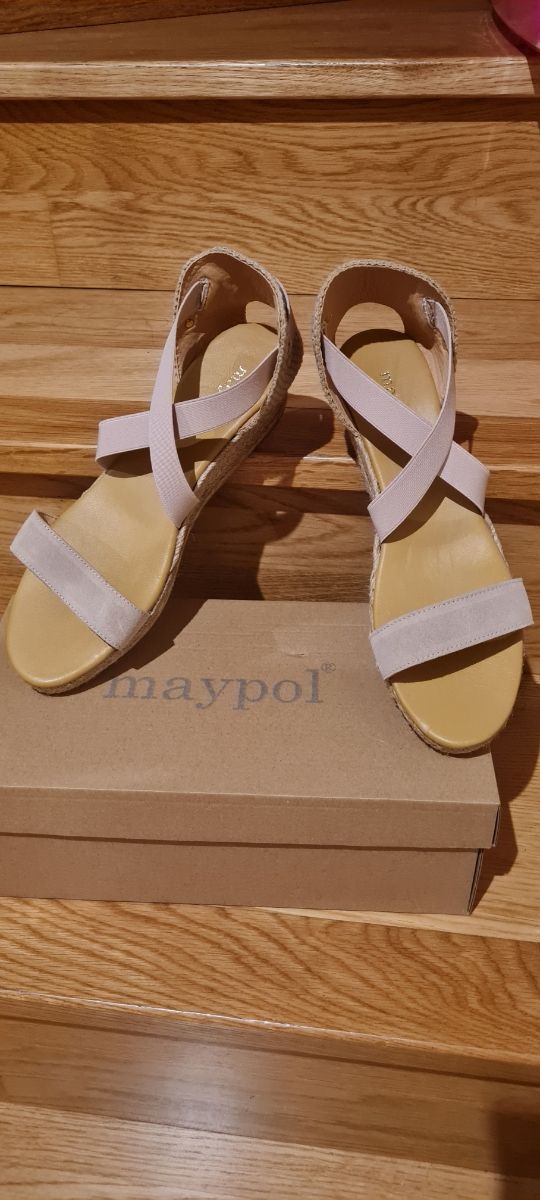 Sandalias a estrenar 