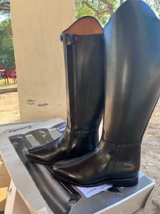 Bota doma clasica negra cavallo