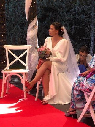 Vestido novia con manga larga