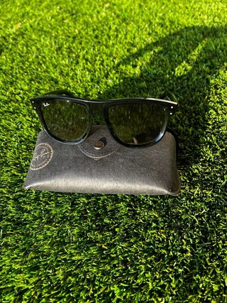 RayBan