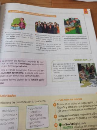 Libros de sociales 4°Primaria
