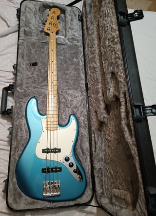 Fender Jazz Bass 
