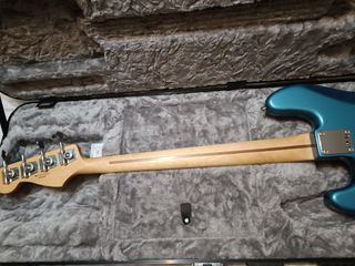 Fender Jazz Bass 