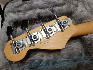 Fender Jazz Bass 