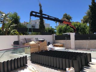 Portes con camion grua