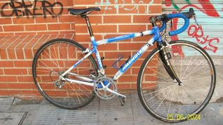 BICICLETA DE CARRETERA