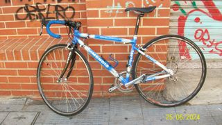 BICICLETA DE CARRETERA