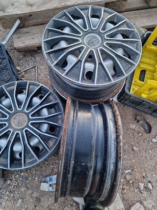Juego llantas mercedes vito
