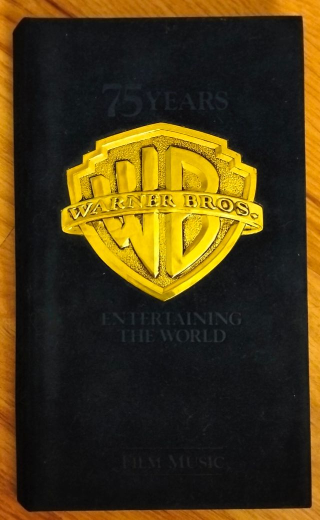 WARNER BROS 75 YEARS - MÚSICA CINE COLECCIÓN