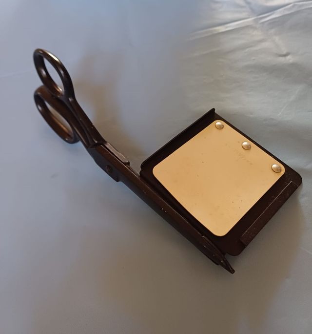 Forbice per negativi fotografici