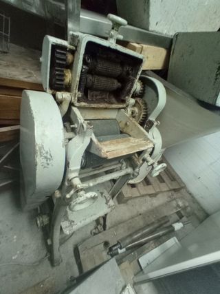 Refinadora de almendras