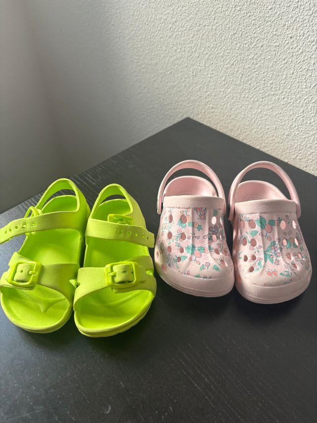 Pack lote 2 crocs sandalias niño niña 23 24