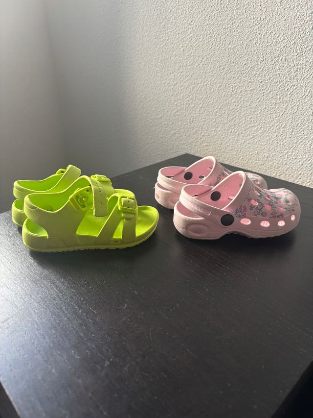Pack lote 2 crocs sandalias niño niña 23 24