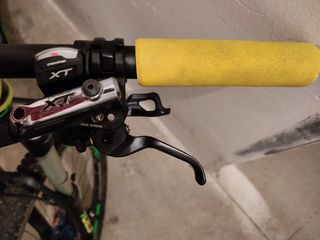 Bicicleta BTT MTB en fibra de carbono