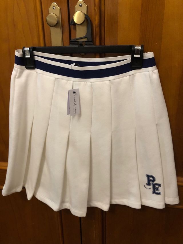 Falda tipo animadora