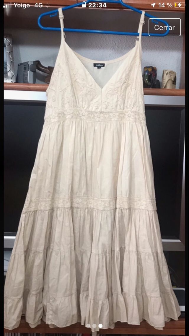 Vestido de tirante bordado