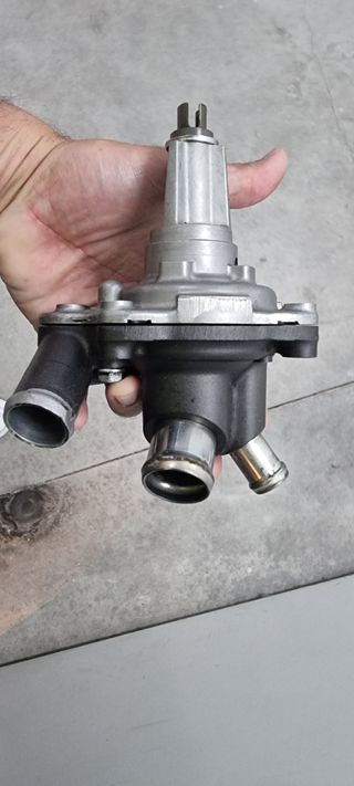 Bomba agua honda cbr 1000