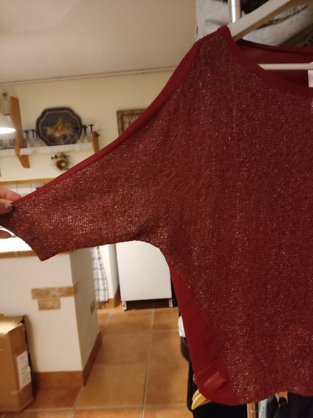 Blusa burdeos sin estrenar