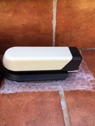 Plancha de viaje vintage. Nueva