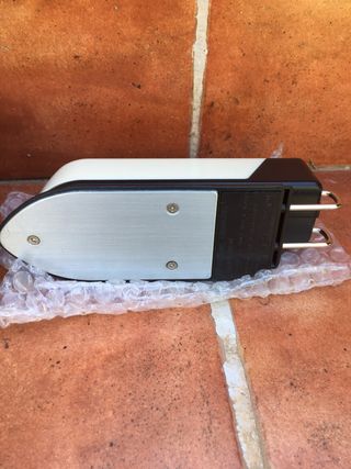 Plancha de viaje vintage. Nueva