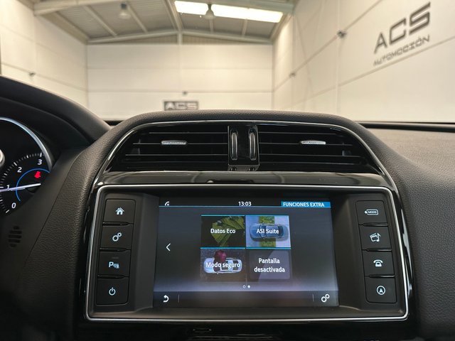 JAGUAR F-Pace 2.0L i4D AWD Automatico Prestige 5p.
