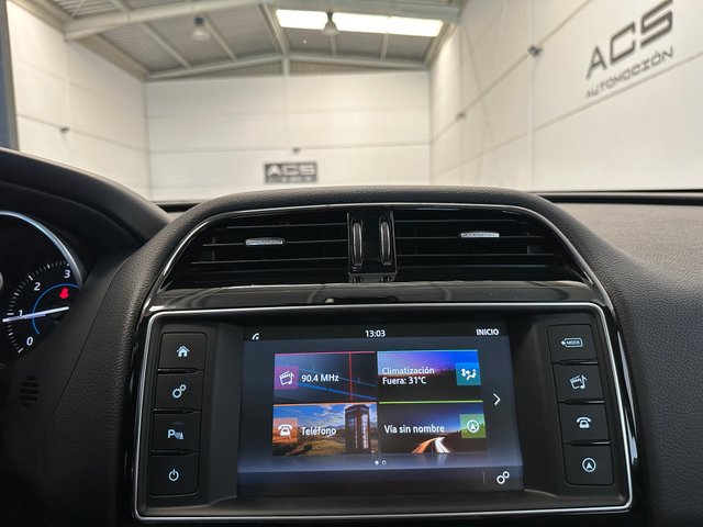 JAGUAR F-Pace 2.0L i4D AWD Automatico Prestige 5p.