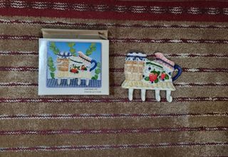 Portachiavi da parete in porcellana