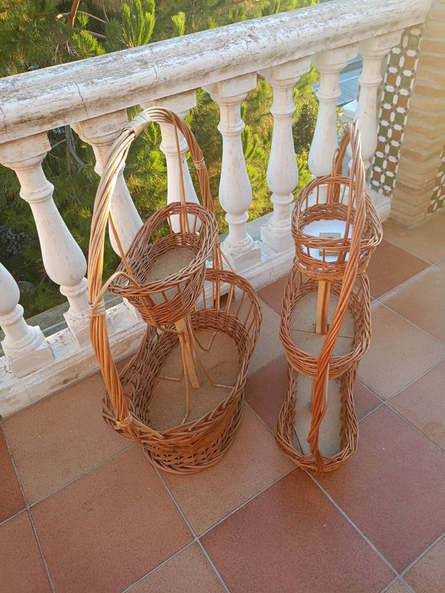 Due cestini in bambù 2 e 3