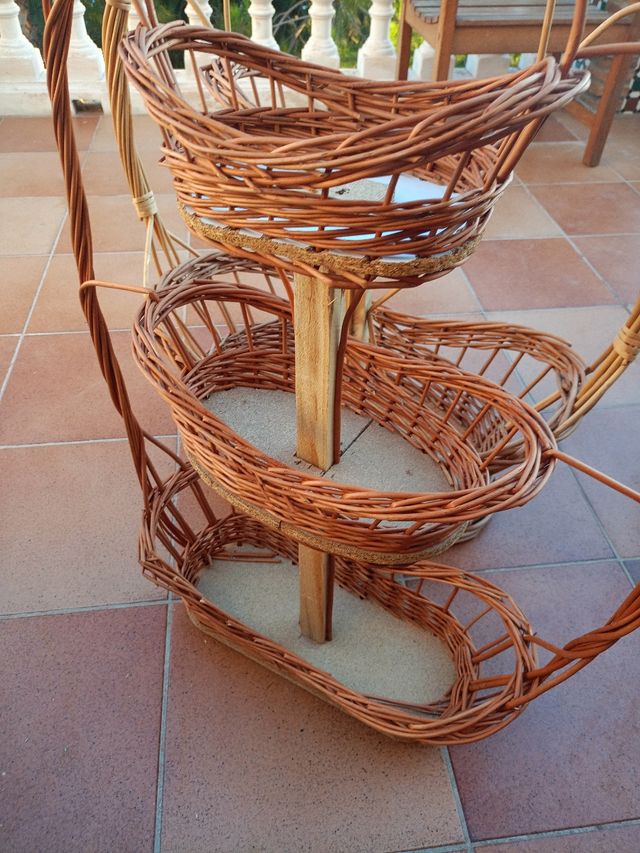 Due cestini in bambù 2 e 3
