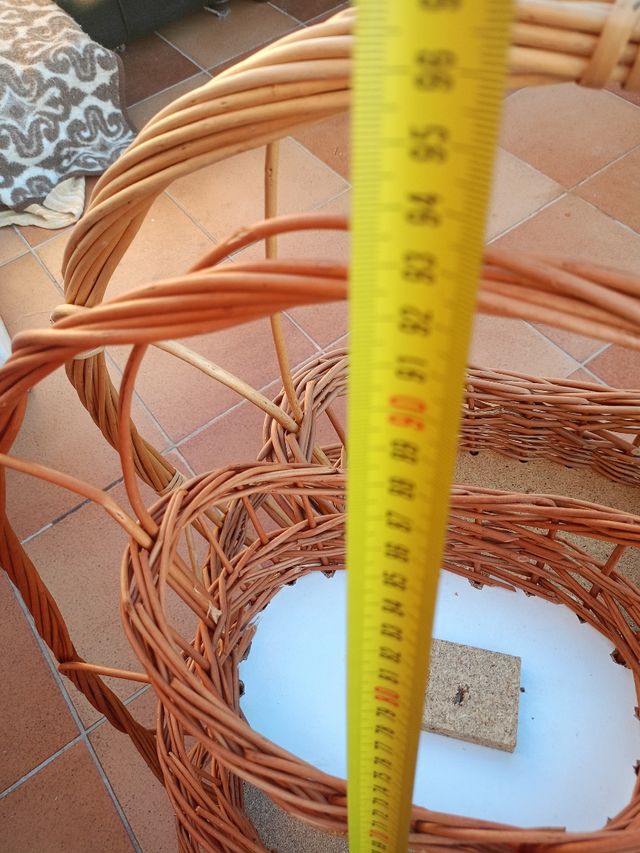 Due cestini in bambù 2 e 3