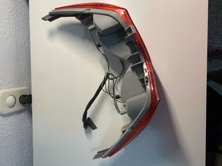 Faro trasero Burgman UH125/200