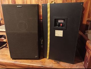 Equipo de música:tocadiscos y cassette