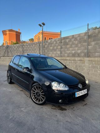 Volkswagen Golf 2005