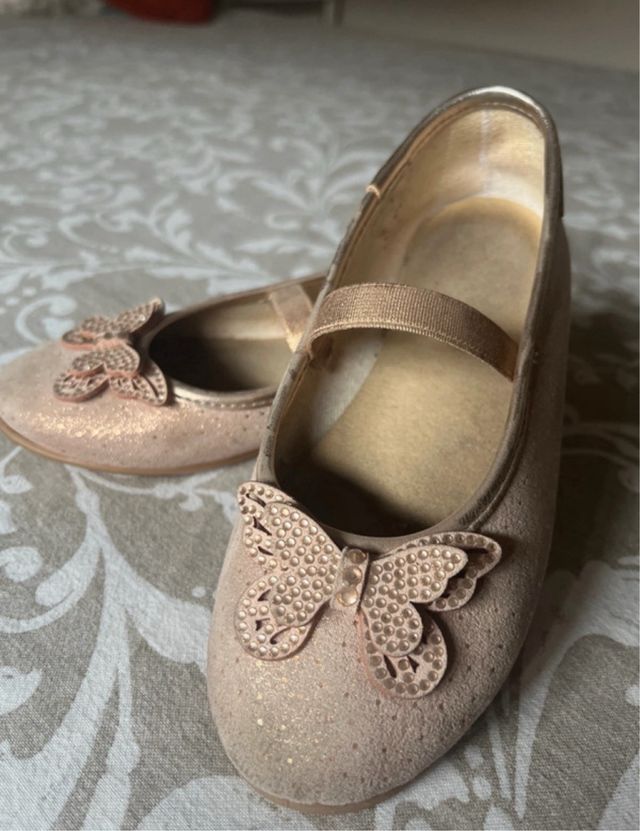 Zapatos de vestir. Mercedita Conguitos T-31