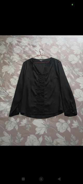 Blusa negra