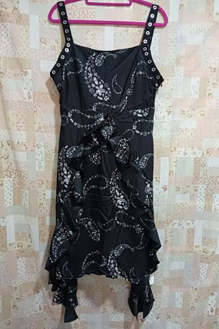 Nuevo Estrenar.Vestido motivo florales cn volantes