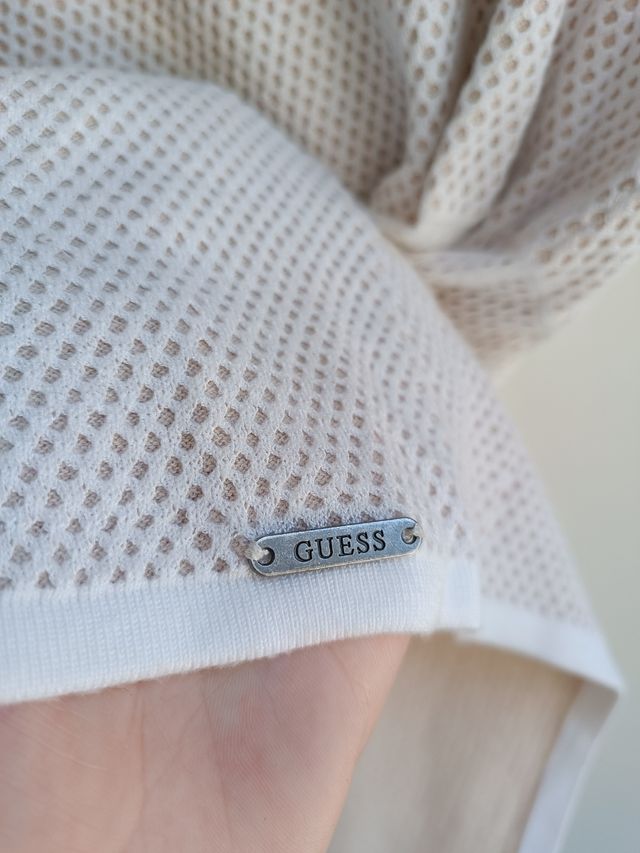 Suéter de GUESS
