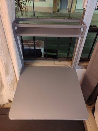 Mesa auxiliar ,balcón