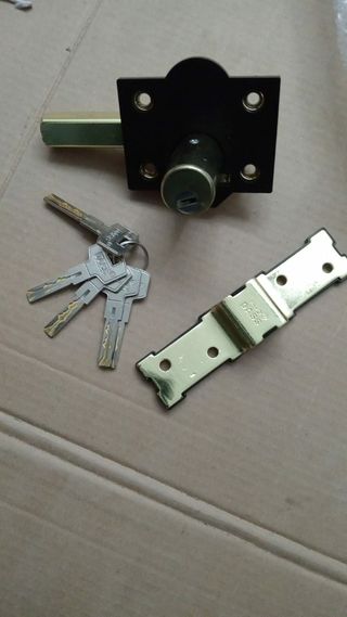 CERRAJERO 24 HORAS  627196546