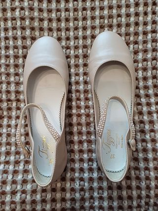 Zapatos de fiesta o comunión para niña