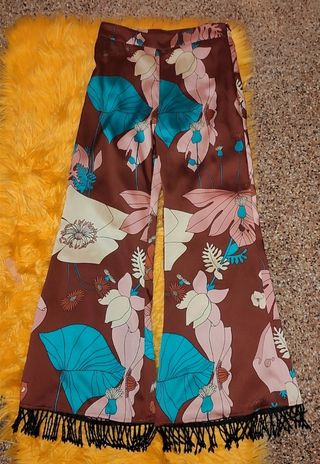 Pantalón estampado con abalorios S