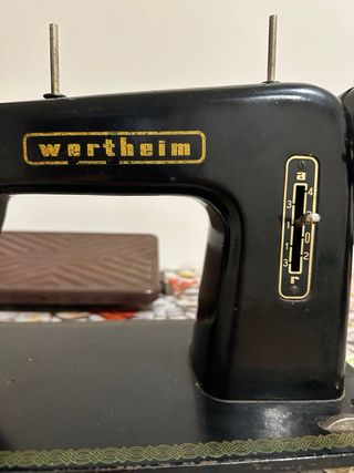 Maquina de coser Wertehir
